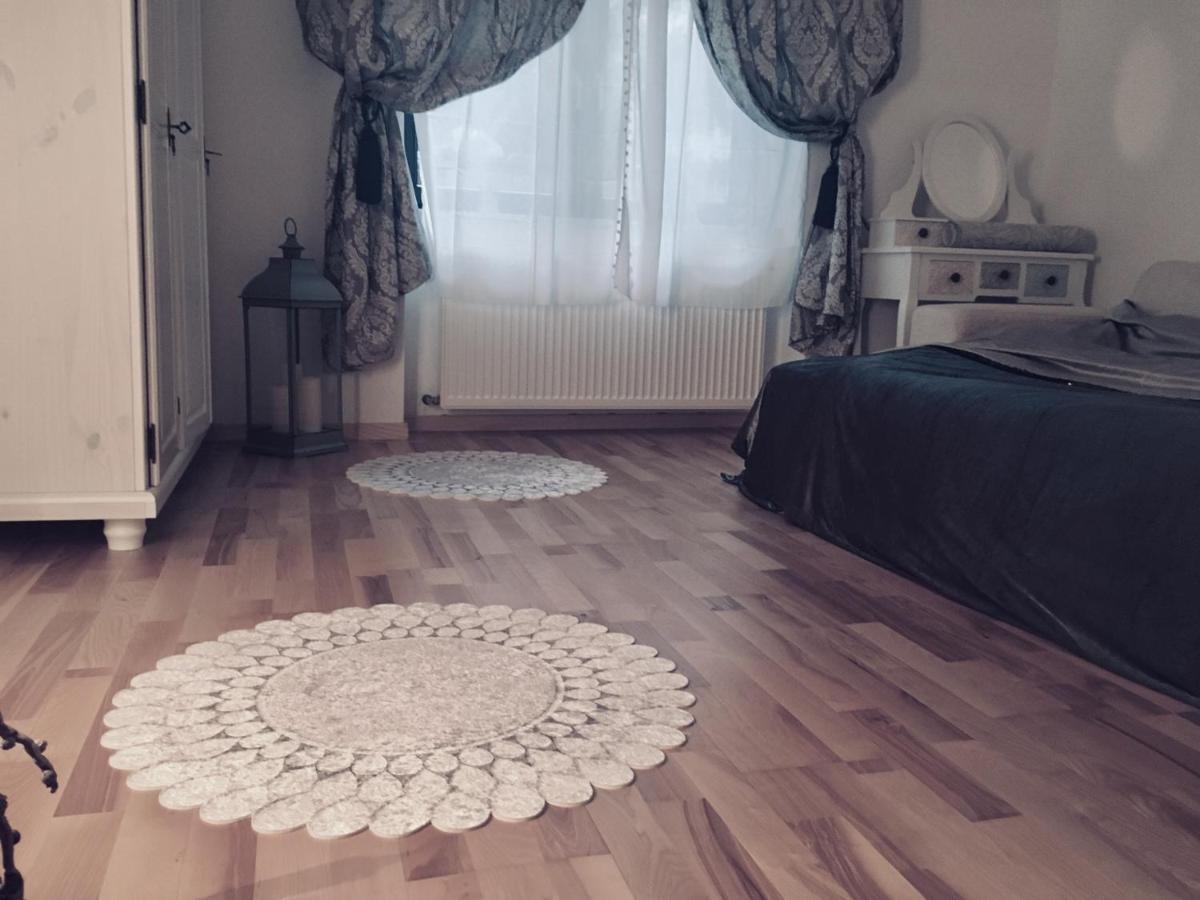 Lux Ultracentral Cluj-Napoca Eksteriør bilde